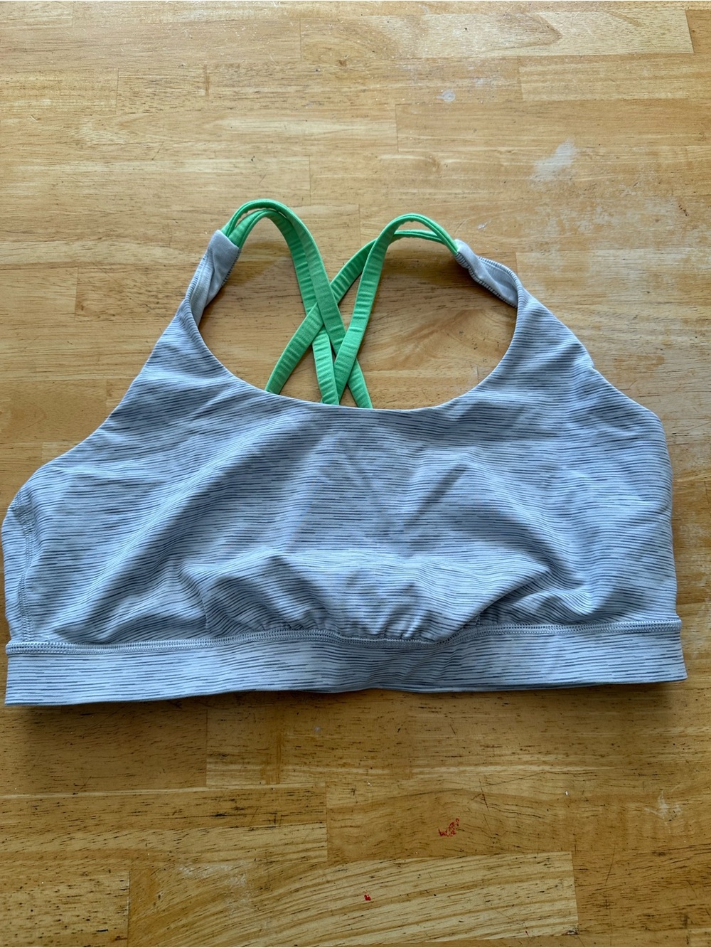 Lululemon sports bra size 12